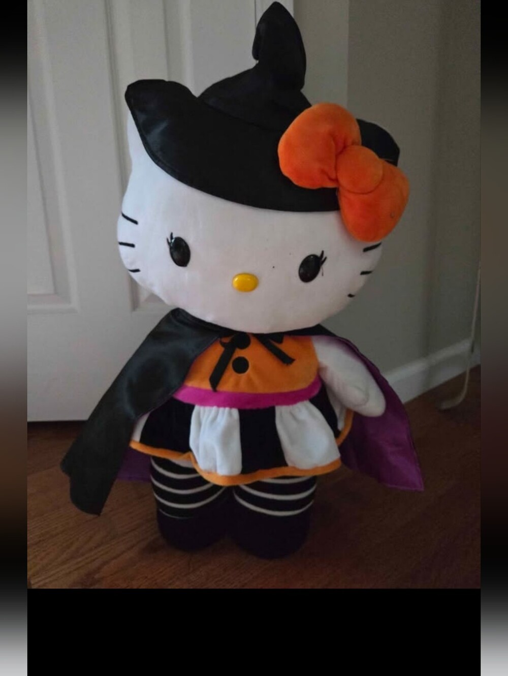2015 Gemmy Sanrio Hello Kitty Halloween Witch Door Greeter Plush Rare